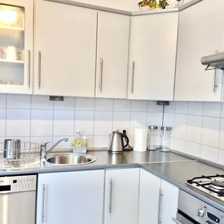 Apartament Familia Ustrzyki Dolne Exterior foto